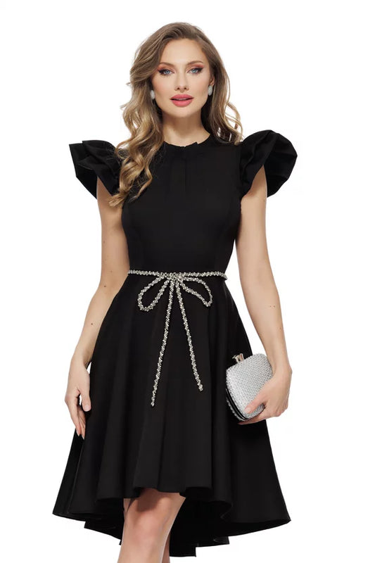 Rochie eleganta Fofy neagra cu pliuri , volane si fundita din margele